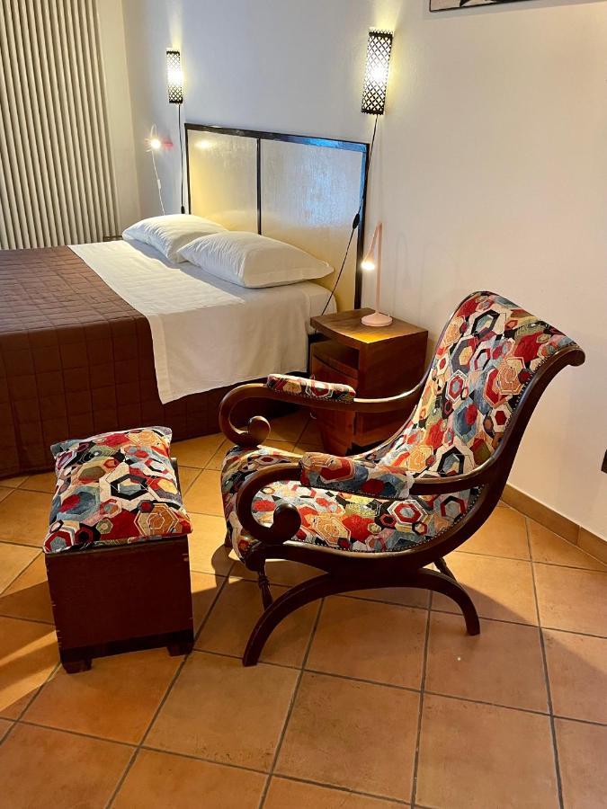 Rubra Apartments Parma Bagian luar foto